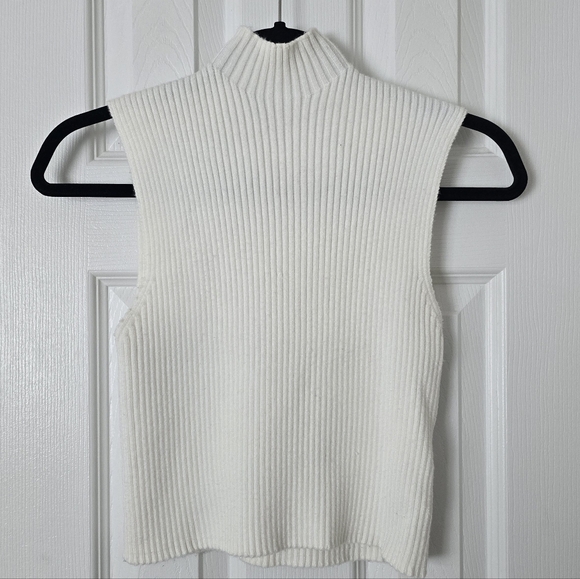 Zara White Ribbed Sleeveless Turtleneck Top - Picture 1 of 6
